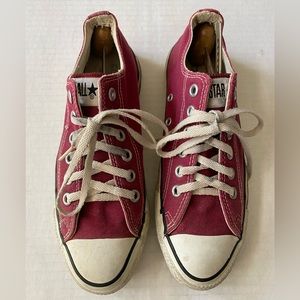 VTG CONVERSE Chucks All Star MADE IN USA Canvas Lows Men's size 6